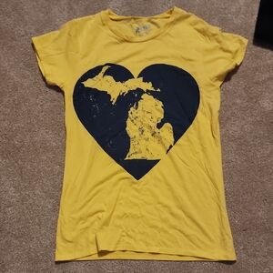 Yellow Heart Graphic Women's Top